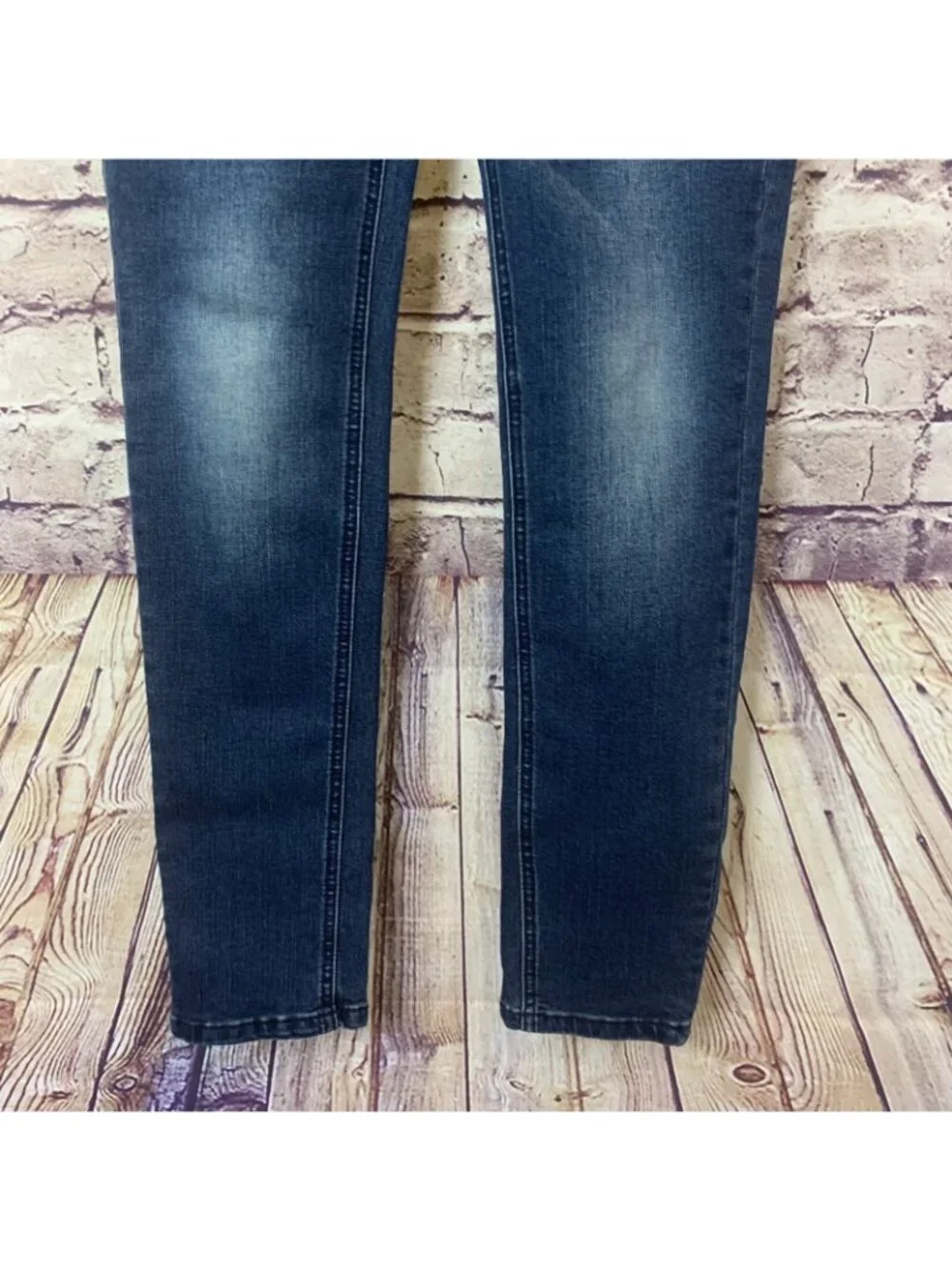 Joe’s Skinny Medium Wash Mid Faded Rise Denim Jeans